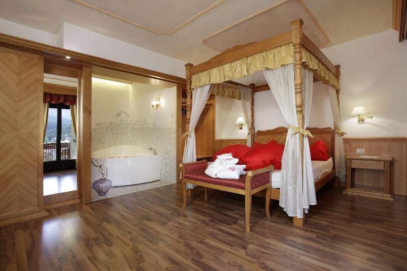 Cavallino Lovely Hotel Andalo Zewnętrze zdjęcie