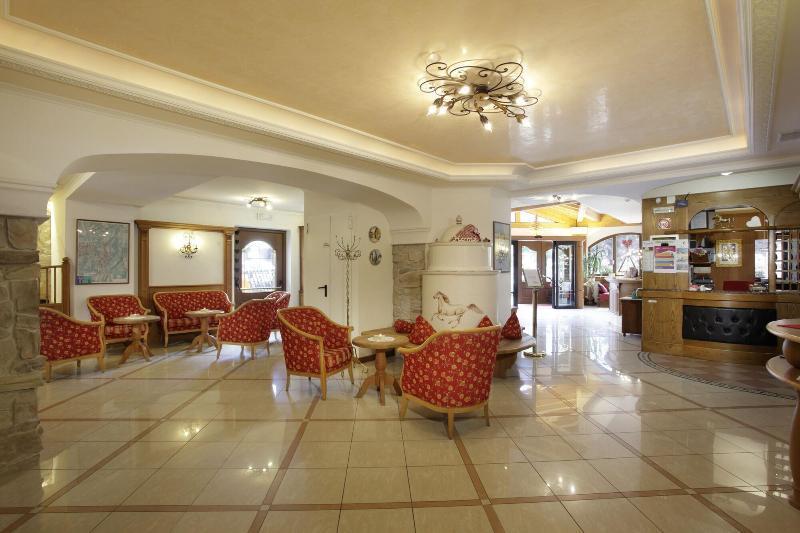 Cavallino Lovely Hotel Andalo Zewnętrze zdjęcie
